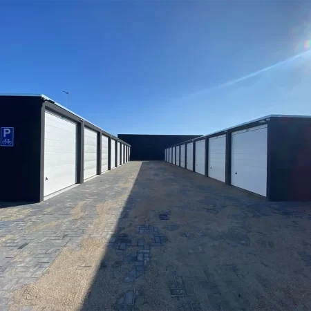 Multicomplex garagebox Breda