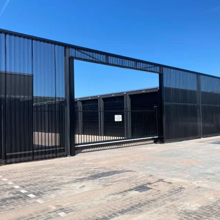 Multicomplex garagebox Hem